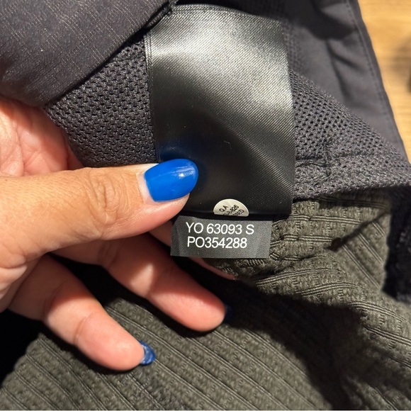 Helly Hansen Women’s XL Black Odin Pro Shield Jacket Outdoor Hiking Performance - Picture 5 of 9